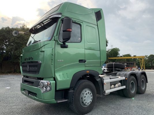 mua đầu kéo Howo tại TpHCM