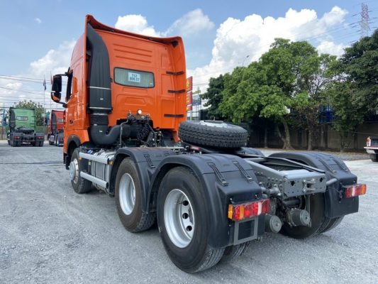 mua đầu kéo Howo tại TpHCM